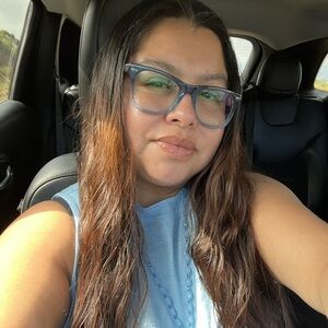 Meet your Posher, Nells